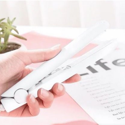 🌸 Curliss™ – Fra glatte lokker til bløde krøller på få minutter 1+1 GRATIS